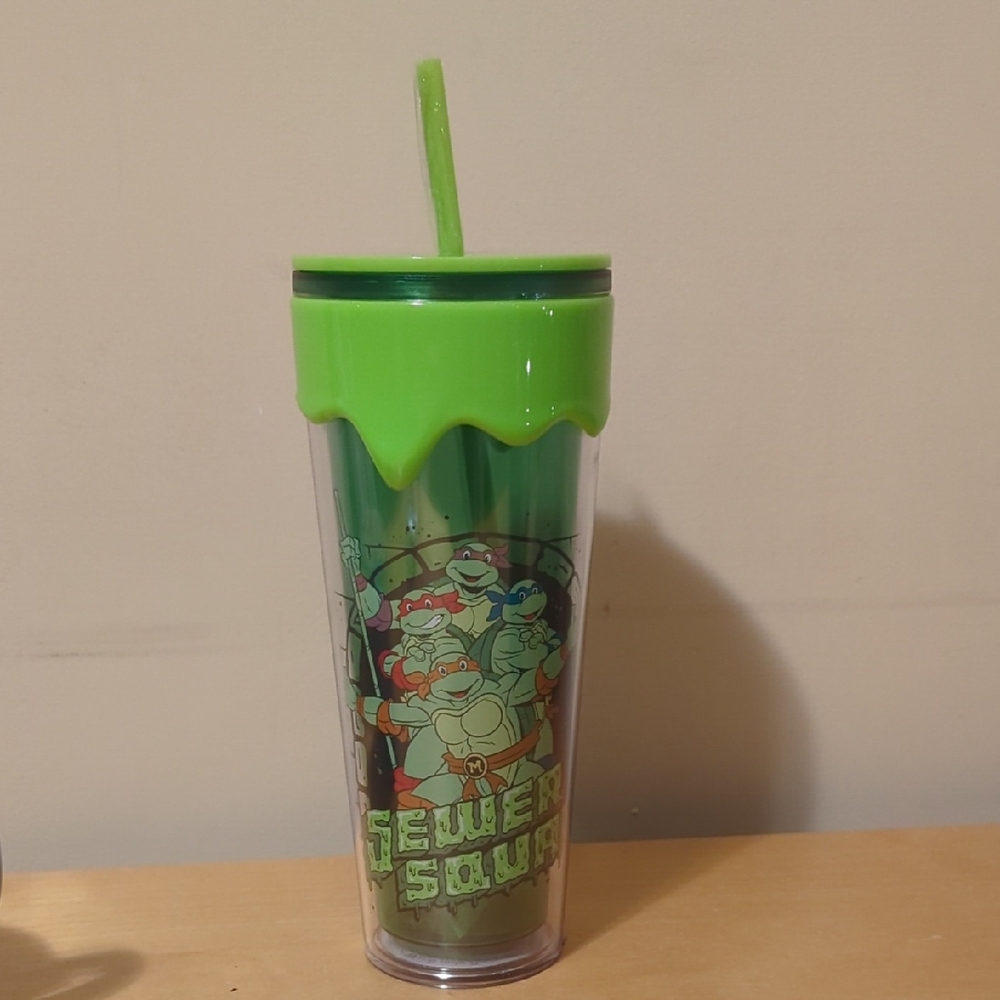 Teenage Mutant Ninja Turtles Green Tumbler with Straw